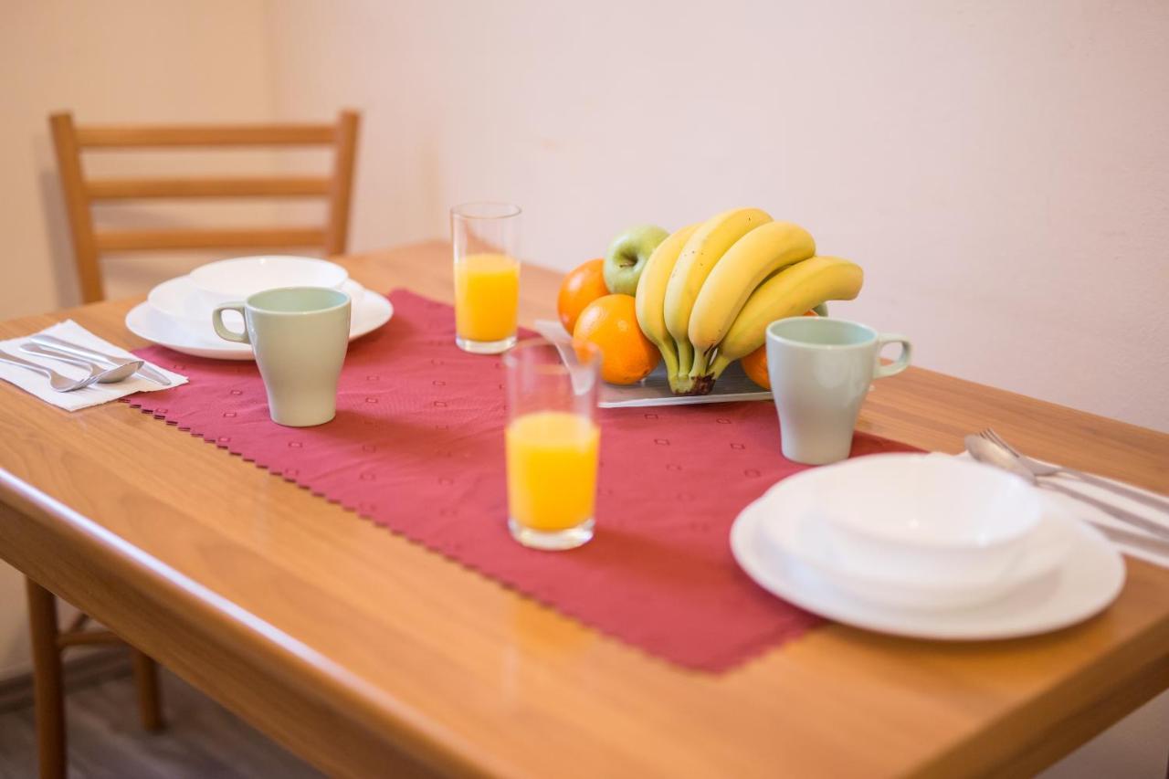 Duskova Apartments Prague Ngoại thất bức ảnh