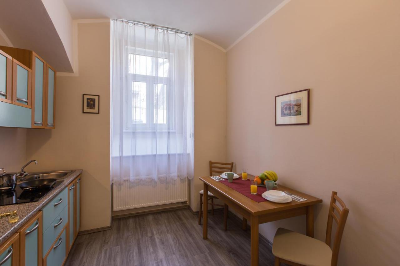 Duskova Apartments Prague Ngoại thất bức ảnh
